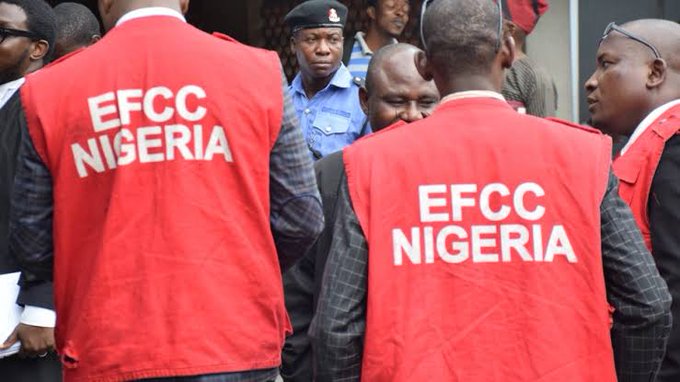 EFCC Arrests Over 200 Suspects In Crackdown On Bureau De Change Operators