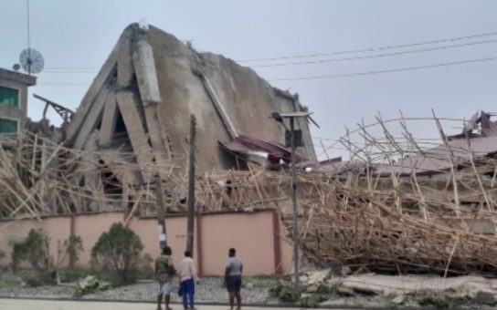 BREAKING: Four  Feared Trapped As 4-storey Building Collapses In Anambra 