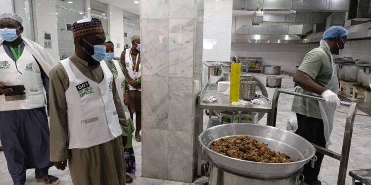 Hajj: FCT Pilgrims Board Officials Inspect Food Vendors Kitchen In Makkah