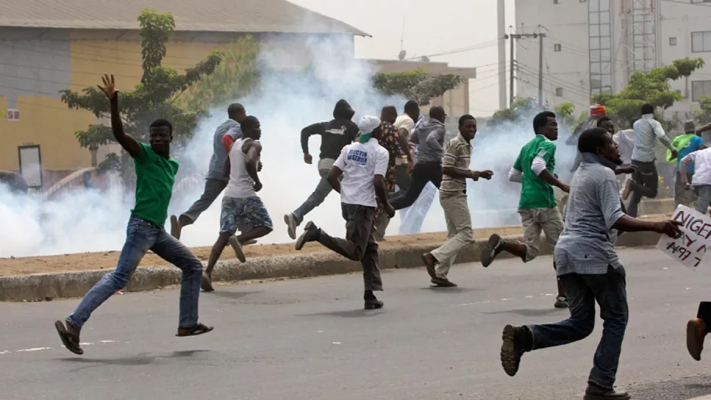 Angry Youths Set Kinsman’s Houses, Properties Ablaze Over ‘Fake Prophecy’ In Ebonyi