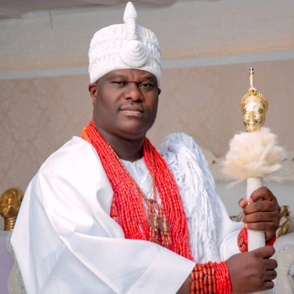 Why I Don’t Wear Wristwatches – Ooni Of Ife