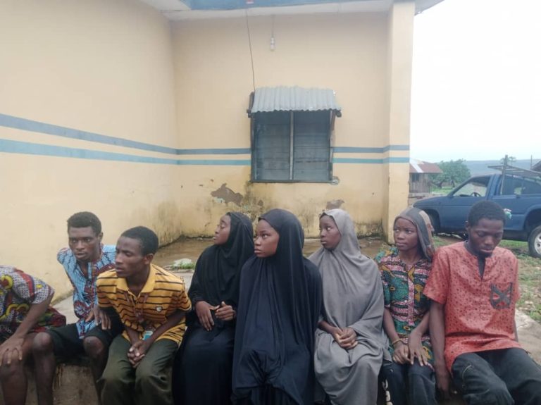 Drama In Kwara As Soldiers ‘Take’ Rescued Kogi Varsity Students From Police Custody