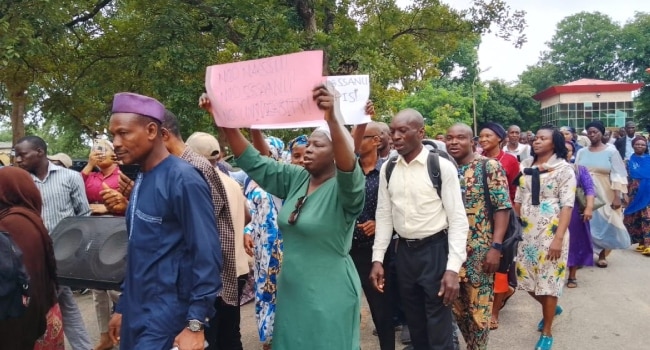 SSANU, NASU Members Protest Nationwide Over Withheld Salaries [Photos]