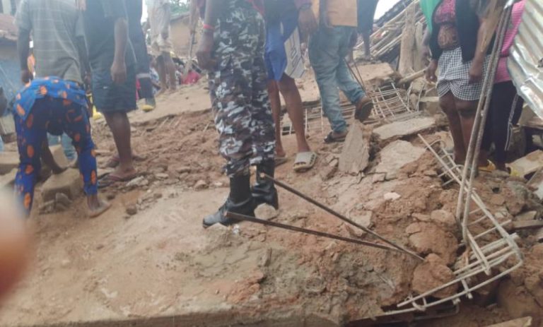 BREAKING: Dozens Feared Dead As Two-storey Building Collapses In Anambra Market