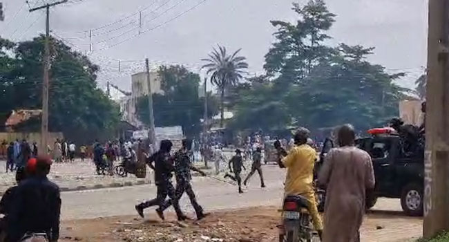 Police Fire Tear Gas At Protesters In Bauchi