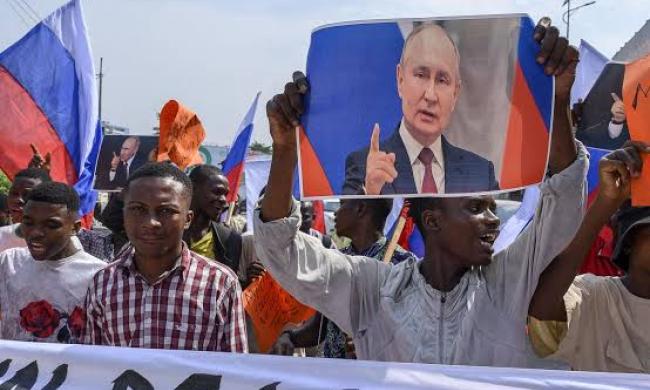 Police Teargas Protesters Waving Russian Flag In Katsina