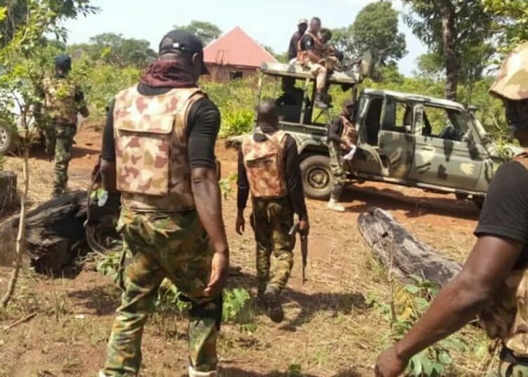 Troops Nab 15 Suspected Terrorist Arms, Logistics Suppliers [ Video]