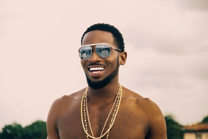 Singer D’banj Entertains Passengers On BRT Bus [VIDEO]