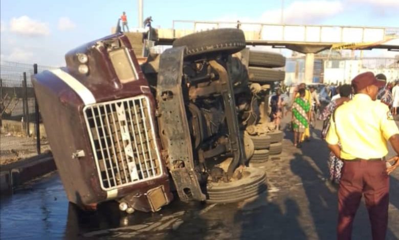 LASTMA Rescues Driver Of Fully Loaded Truck Involved In Ghastly Accident [PHOTOS]