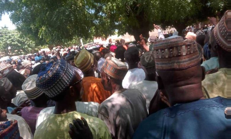 Ganduje Storms Kano State for Officers Who Lost Their Lives After Edo Election Duty [PHOTOS]
