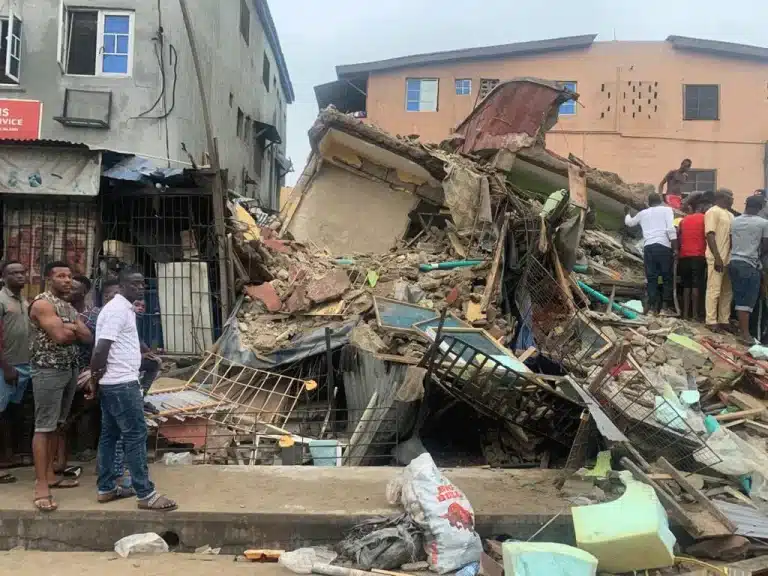 BREAKING: Tragic Building Collapse Claims 10 Lives In Ibadan 