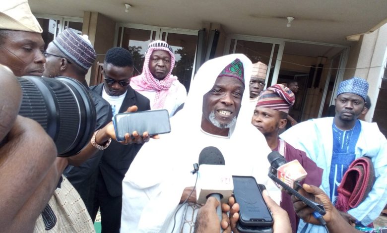 Chief Imam Urges Nigerians to Shift from Complaining to Praying for the Country
