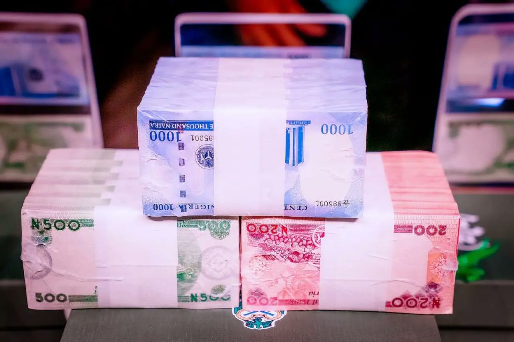 Anambra Residents Face Cash Shortages as Banks Hoards Cash Ahead of Yuletide