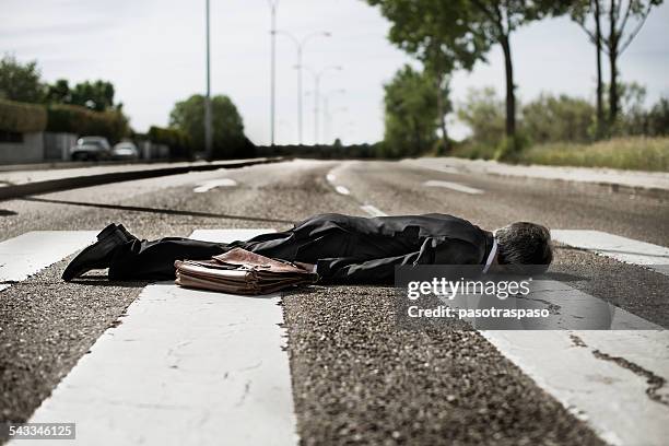 The deceased’s body was found in pieces, suggesting he may have been knocked down by a hit-and-run vehicle.
A family friend of the deceased, who wished to remain anonymous, stated that they had passed the same road several times since Emmanuel went missing two days ago.
The source emphasised that, despite passing the location multiple times, they had not seen his body until now.
He expressed shock over how the body suddenly appeared on the same road.
Delta State Police Command Public Relations Officer, SP Bright Edafe, is yet to confirm the report.