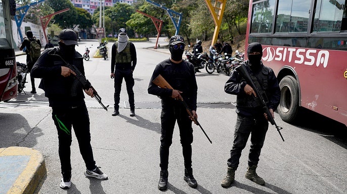 US Warns Americans To Leave Venezuela Immediately As Armed Militias Set Up Roadblocks