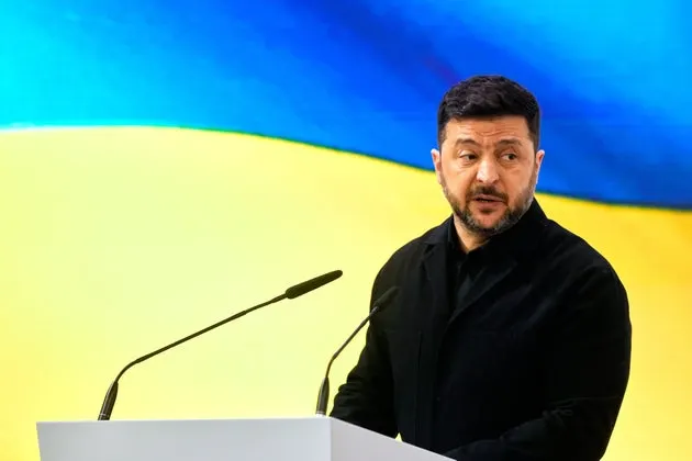 Zelenskyy Rejects Land-for-Peace Deal, Vows Ukraine Will Not Surrender Territory to Russia