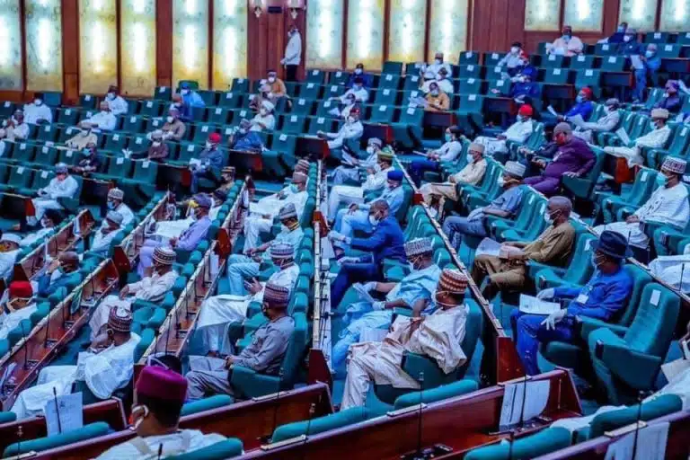 BREAKING: “APC Ole” – Minority House Of Rep Members Storm Out Of Chamber Over Electoral Act Amendment