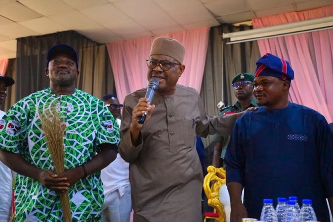 FCT Polls: After Wike’s Intervention, PDP Candidate Endorses APC Rival; Nigerians React