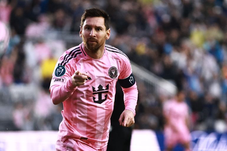 Lionel Messi Scores 900th Career Goal