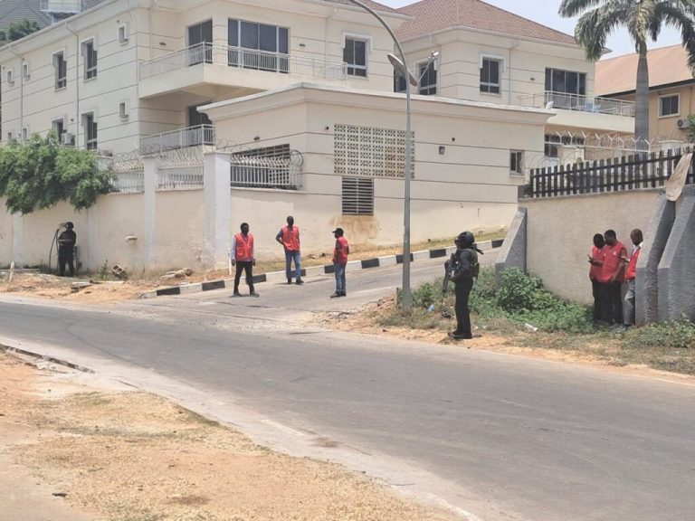 EFCC Moves to Take Over Malami’s Abuja Residence, Seals Off Area [PHOTOS]