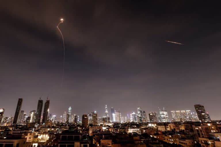 Iran Fires Fresh Missiles Despite Signals of Talks With US