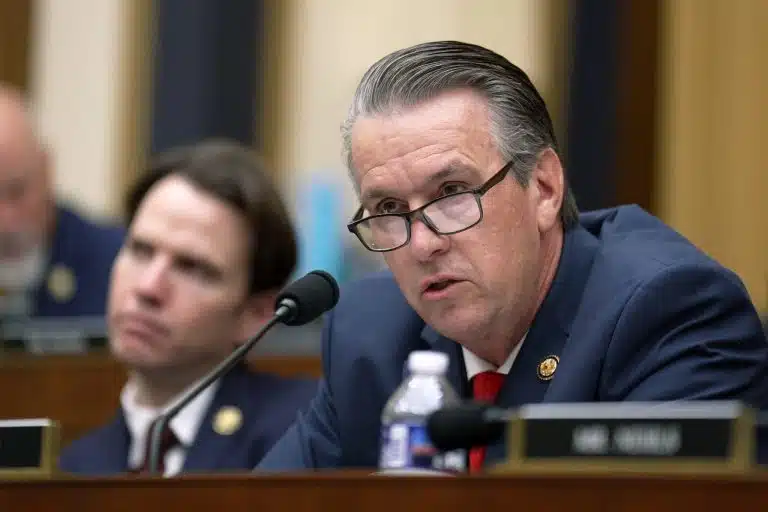 US Lawmaker Introduces Bill Requiring Nigerian Immigrants to Reject Sharia Law