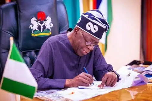Tinubu Approves 50% Discount For Passengers On Nigerian Railway