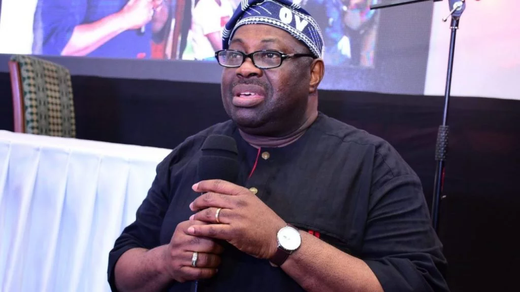 ADC Crisis: Atiku’s Ally, Dele Momodu Replies Amaechi Over Attack On Ex-VP