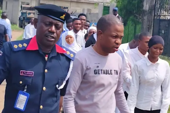 BREAKING:NSCDC Uncovers Fake University Operating From Three-Bedroom Apartment, Rescues 106 Youths in ₦1.5m Degree Scam [PHOTOS]