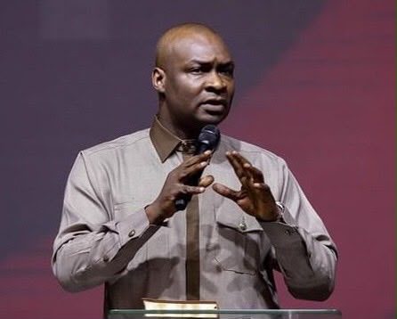 Apostle Joshua Selman Sparks Reactions With Terrifying Prophecy About Death of High-Ranking Politician [VIDEO]