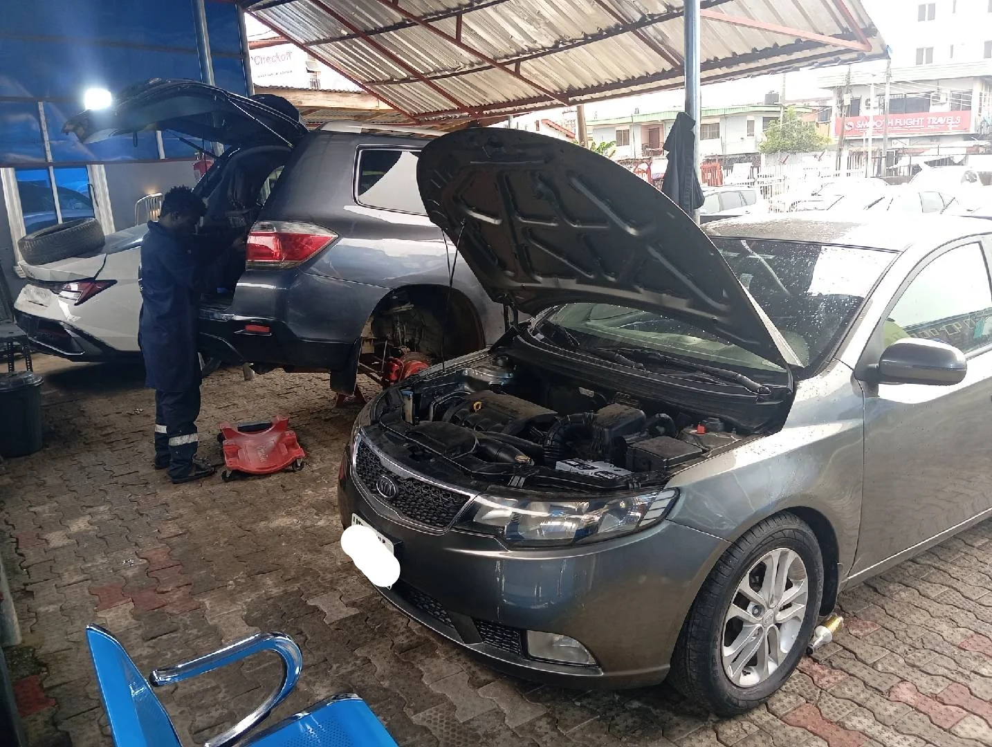 Mechanic Lured With Car Repair Job Hacked To De@th Inside Bush In Lagos