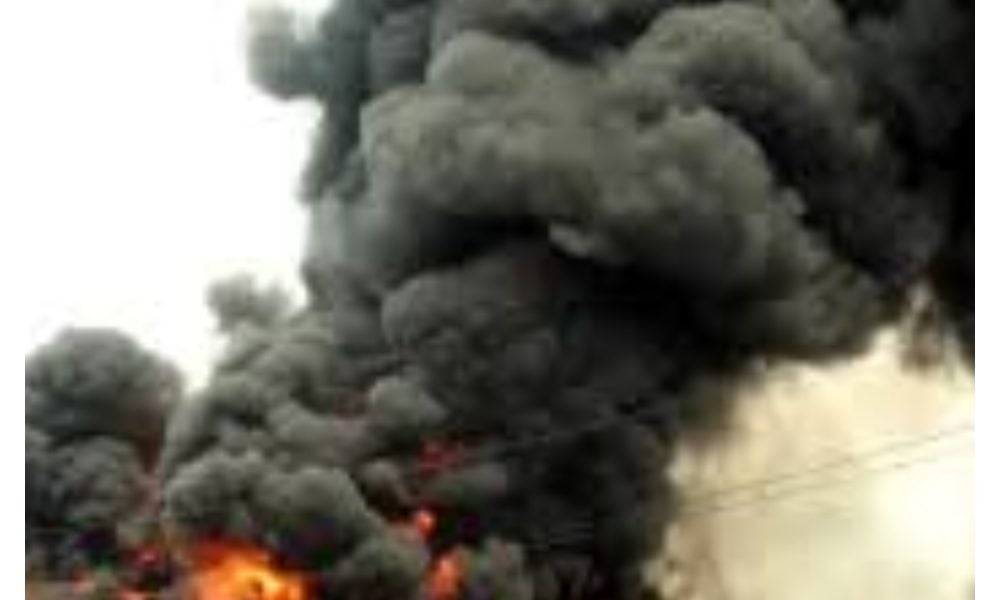 BREAKING: Explosion Rocks Rivers Community, Injures 20, Razes 50 Houses